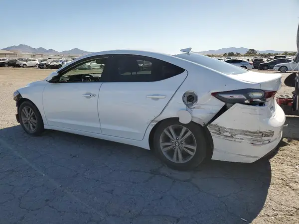 5NPD84LF1HH194442 2017 HYUNDAI ELANTRA - Image 2