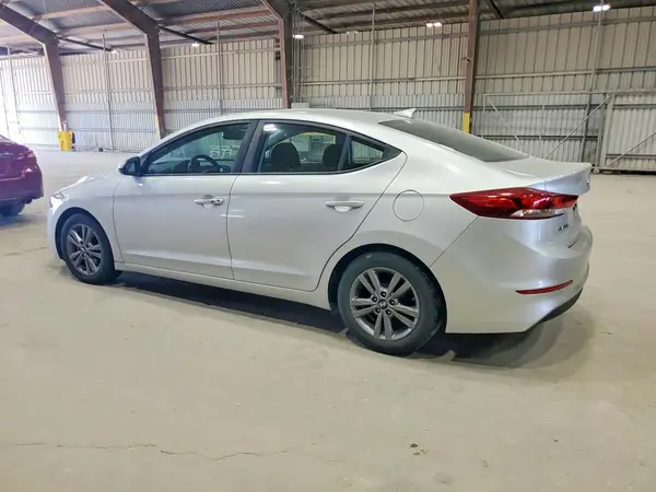 5NPD84LF1HH194599 2017 HYUNDAI ELANTRA - Image 2