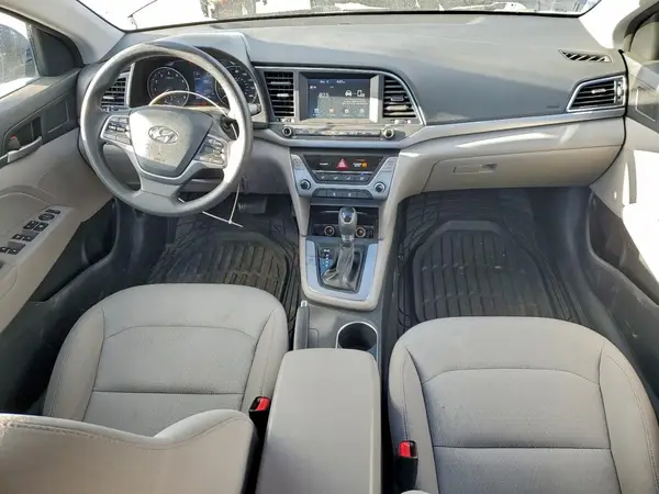 5NPD84LF1HH196756 2017 HYUNDAI ELANTRA - Image 8