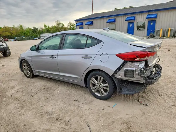 5NPD84LF1HH202636 2017 HYUNDAI ELANTRA - Image 2
