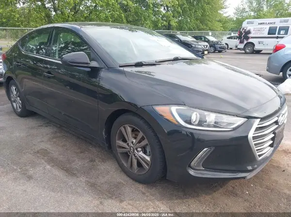5NPD84LF1HH204015 2017 HYUNDAI ELANTRA - Image 1
