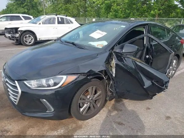 5NPD84LF1HH204015 2017 HYUNDAI ELANTRA - Image 2