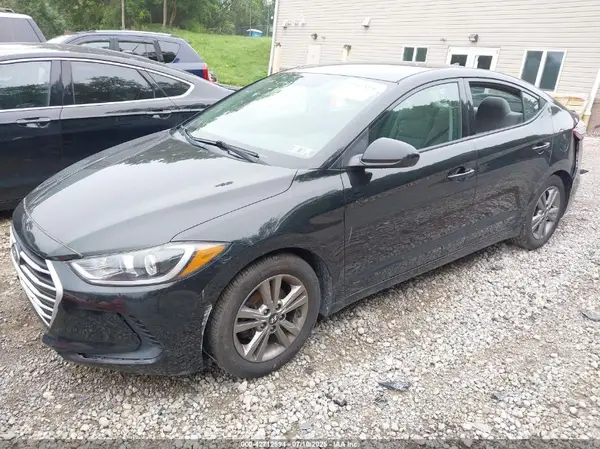 5NPD84LF1HH208047 2017 HYUNDAI ELANTRA - Image 2