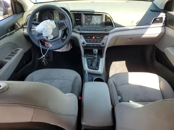 5NPD84LF1JH211231 2018 HYUNDAI ELANTRA - Image 8