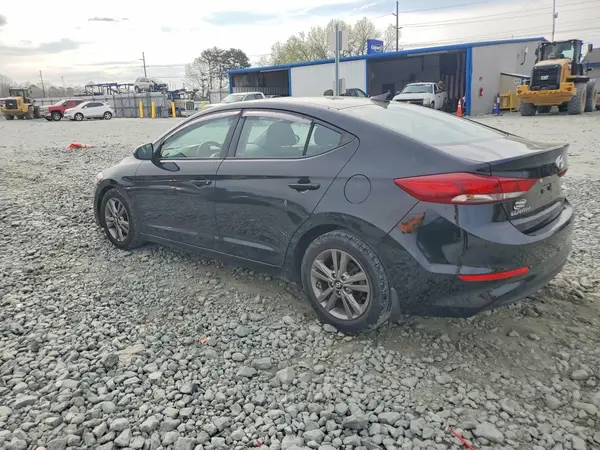 5NPD84LF1JH213349 2018 HYUNDAI ELANTRA - Image 2