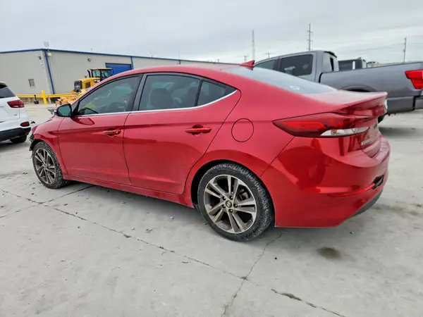 5NPD84LF1JH213464 2018 HYUNDAI ELANTRA - Image 2