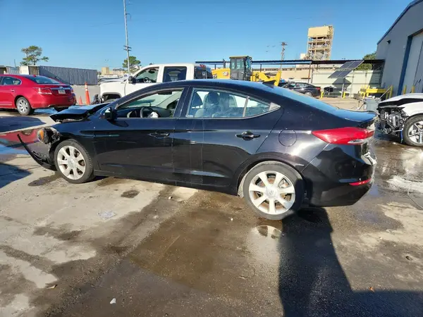5NPD84LF1JH213951 2018 HYUNDAI ELANTRA - Image 2