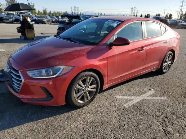 5NPD84LF1JH217630 2018 HYUNDAI ELANTRA - Image 1