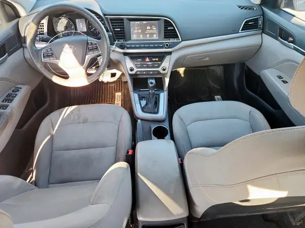 5NPD84LF1JH218616 2018 HYUNDAI ELANTRA - Image 8