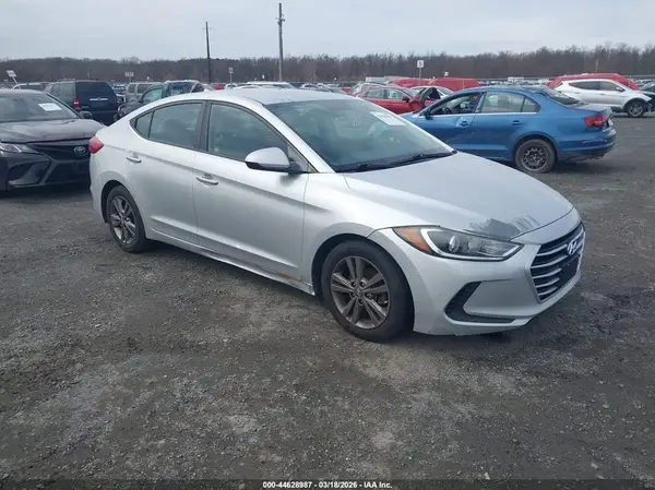 5NPD84LF1JH219314 2018 HYUNDAI ELANTRA - Image 1
