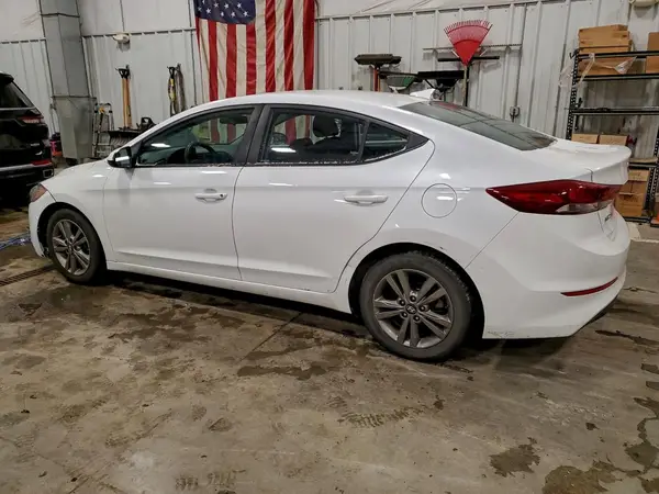 5NPD84LF1JH220124 2018 HYUNDAI ELANTRA - Image 2