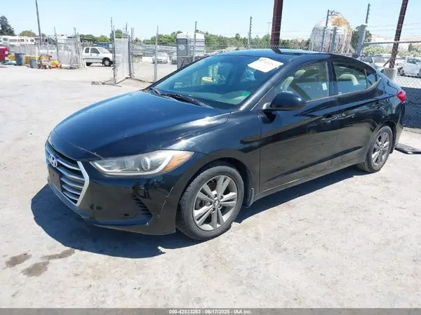 5NPD84LF1JH226327 2018 HYUNDAI ELANTRA - Image 2