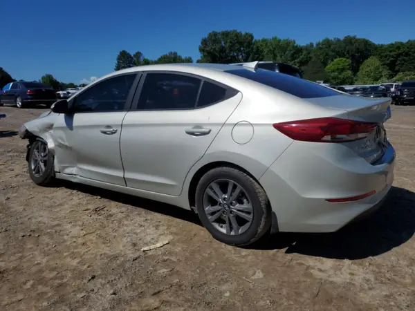 5NPD84LF1JH226859 2018 HYUNDAI ELANTRA - Image 2