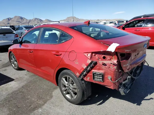 5NPD84LF1JH226893 2018 HYUNDAI ELANTRA - Image 2