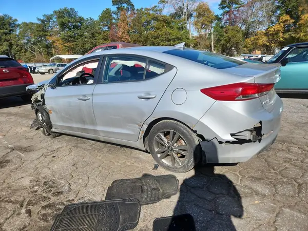 5NPD84LF1JH227431 2018 HYUNDAI ELANTRA - Image 2