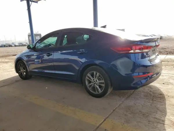 5NPD84LF1JH228577 2018 HYUNDAI ELANTRA - Image 2