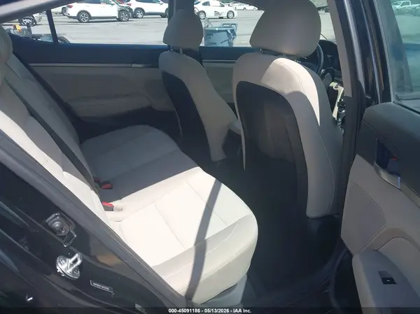 5NPD84LF1JH230281 2018 HYUNDAI ELANTRA - Image 8