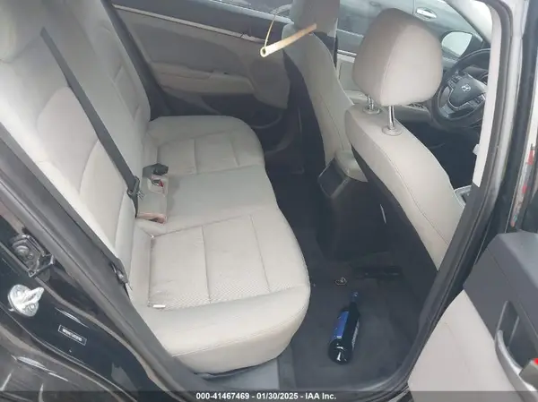 5NPD84LF1JH230765 2018 HYUNDAI ELANTRA - Image 8