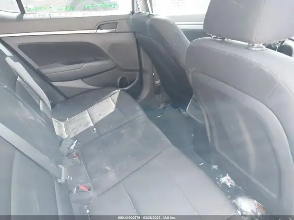 5NPD84LF1JH235173 2018 HYUNDAI ELANTRA - Image 8