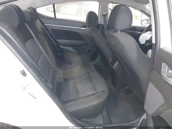 5NPD84LF1JH237618 2018 HYUNDAI ELANTRA - Image 8