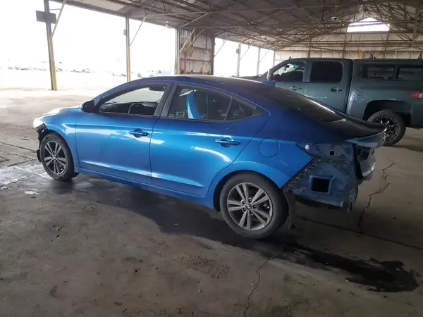 5NPD84LF1JH240096 2018 HYUNDAI ELANTRA - Image 2