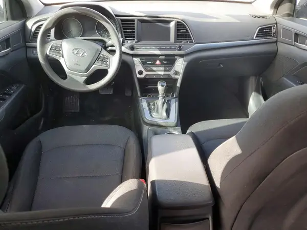 5NPD84LF1JH241250 2018 HYUNDAI ELANTRA - Image 8