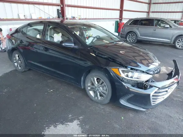 5NPD84LF1JH241278 2018 HYUNDAI ELANTRA - Image 1