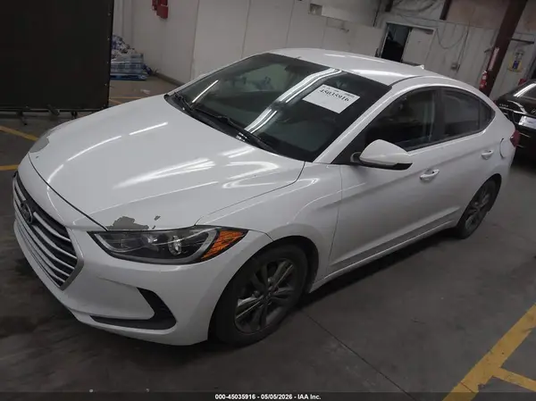 5NPD84LF1JH242236 2018 HYUNDAI ELANTRA - Image 2