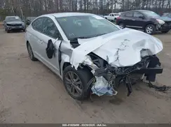 5NPD84LF1JH244438 2018 HYUNDAI ELANTRA