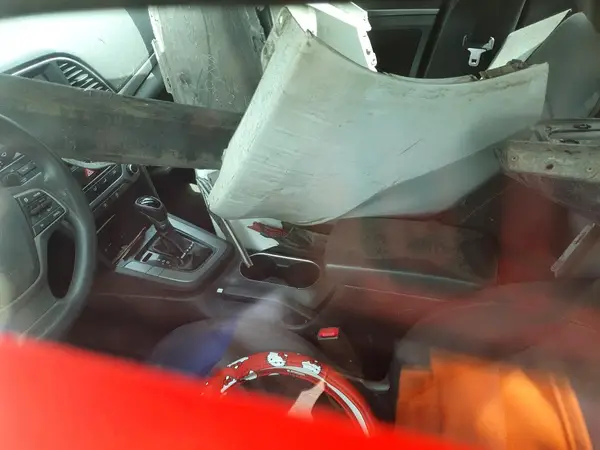 5NPD84LF1JH244696 2018 HYUNDAI ELANTRA - Image 8