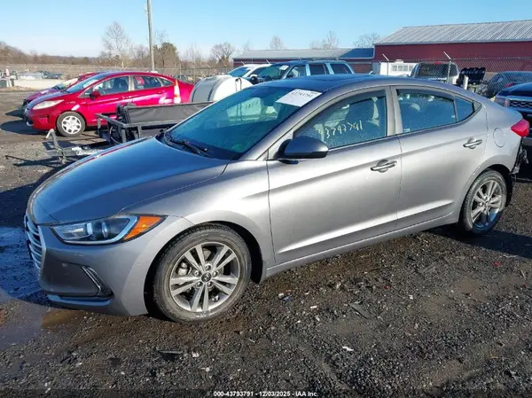 5NPD84LF1JH245489 2018 HYUNDAI ELANTRA - Image 2
