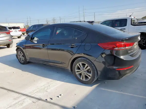 5NPD84LF1JH246156 2018 HYUNDAI ELANTRA - Image 2