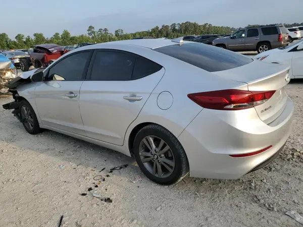 5NPD84LF1JH246982 2018 HYUNDAI ELANTRA - Image 2