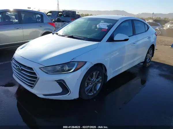 5NPD84LF1JH248912 2018 HYUNDAI ELANTRA - Image 2
