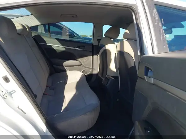 5NPD84LF1JH248912 2018 HYUNDAI ELANTRA - Image 8