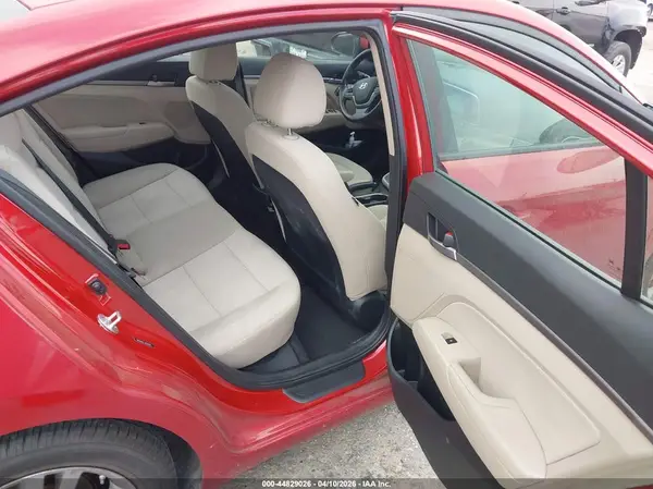5NPD84LF1JH249297 2018 HYUNDAI ELANTRA - Image 8