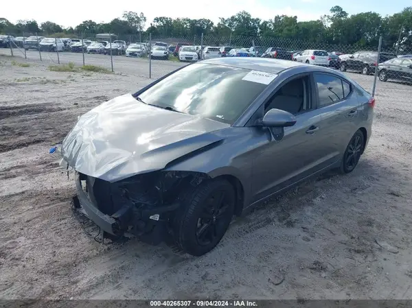 5NPD84LF1JH251793 2018 HYUNDAI ELANTRA - Image 2