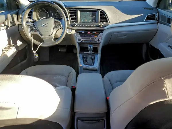5NPD84LF1JH252006 2018 HYUNDAI ELANTRA - Image 8