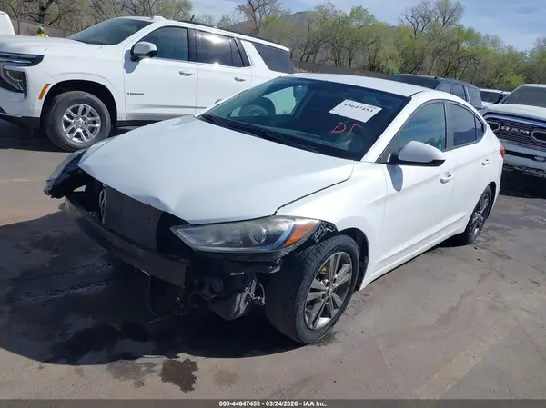 5NPD84LF1JH253205 2018 HYUNDAI ELANTRA - Image 2