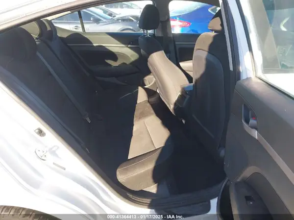 5NPD84LF1JH254354 2018 HYUNDAI ELANTRA - Image 8