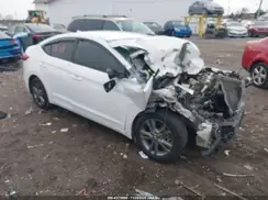 5NPD84LF1JH255259 2018 HYUNDAI ELANTRA