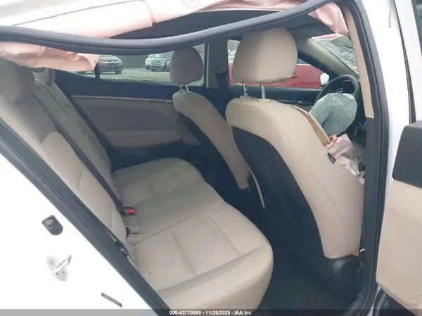 5NPD84LF1JH255259 2018 HYUNDAI ELANTRA - Image 8