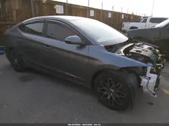 5NPD84LF1JH255956 2018 HYUNDAI ELANTRA