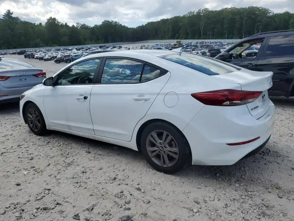 5NPD84LF1JH256461 2018 HYUNDAI ELANTRA - Image 2