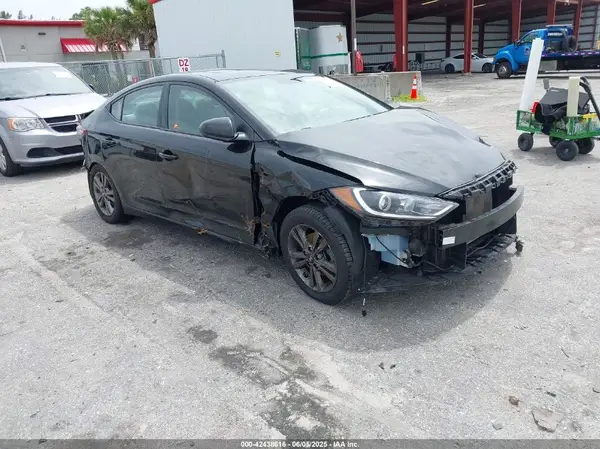 5NPD84LF1JH256833 2018 HYUNDAI ELANTRA - Image 1