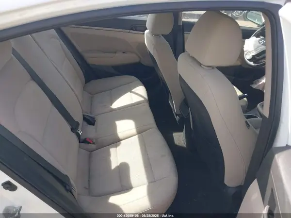 5NPD84LF1JH257304 2018 HYUNDAI ELANTRA - Image 8