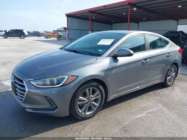 5NPD84LF1JH257674 2018 HYUNDAI ELANTRA - Image 2