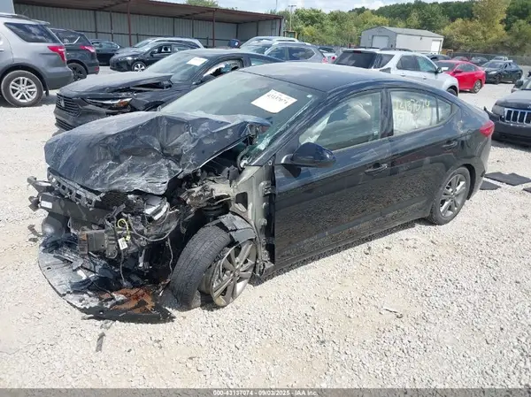 5NPD84LF1JH259733 2018 HYUNDAI ELANTRA - Image 2