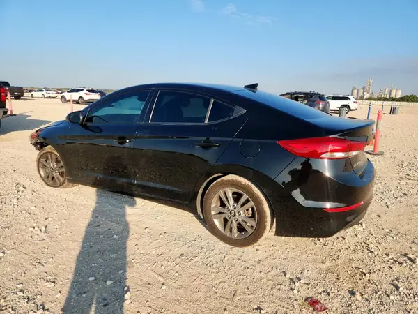 5NPD84LF1JH260767 2018 HYUNDAI ELANTRA - Image 2