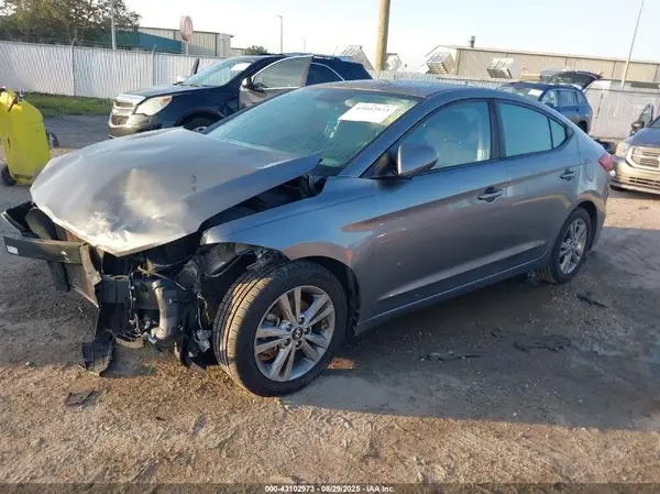 5NPD84LF1JH261367 2018 HYUNDAI ELANTRA - Image 2